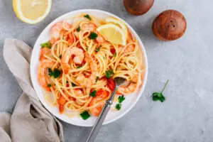 pasta sa kozicama